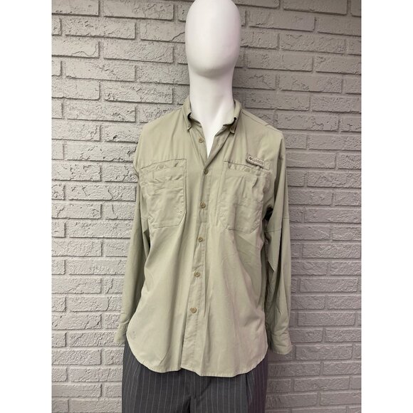 Columbia Sportwear UPF 30+ Long Sleeve Khaki Button Down Shirt Size M - Picture 1 of 9